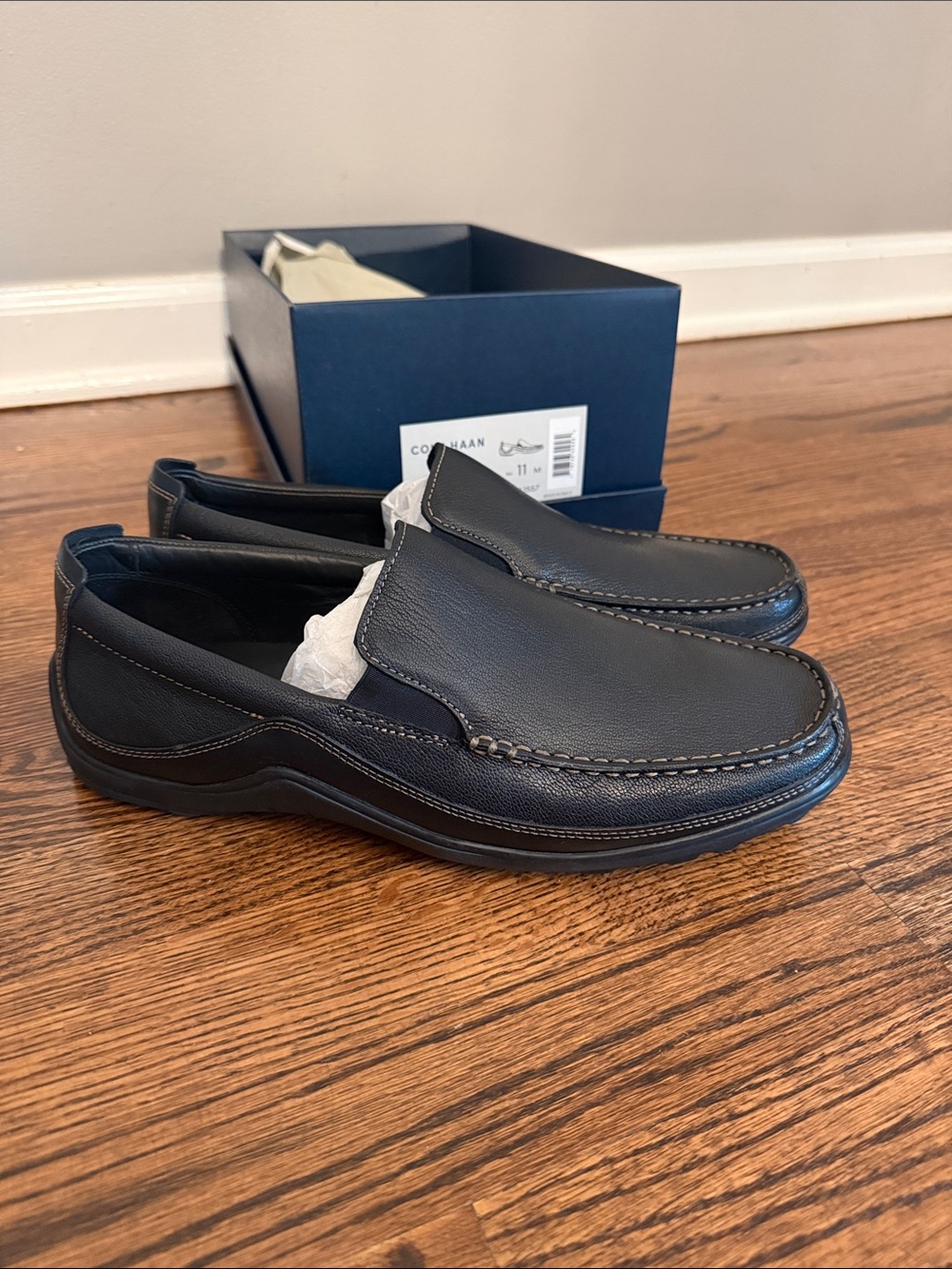 Cole Haan Men’s Black Leather Slip-On Loafers — Casual Moc Toe NWT size 11